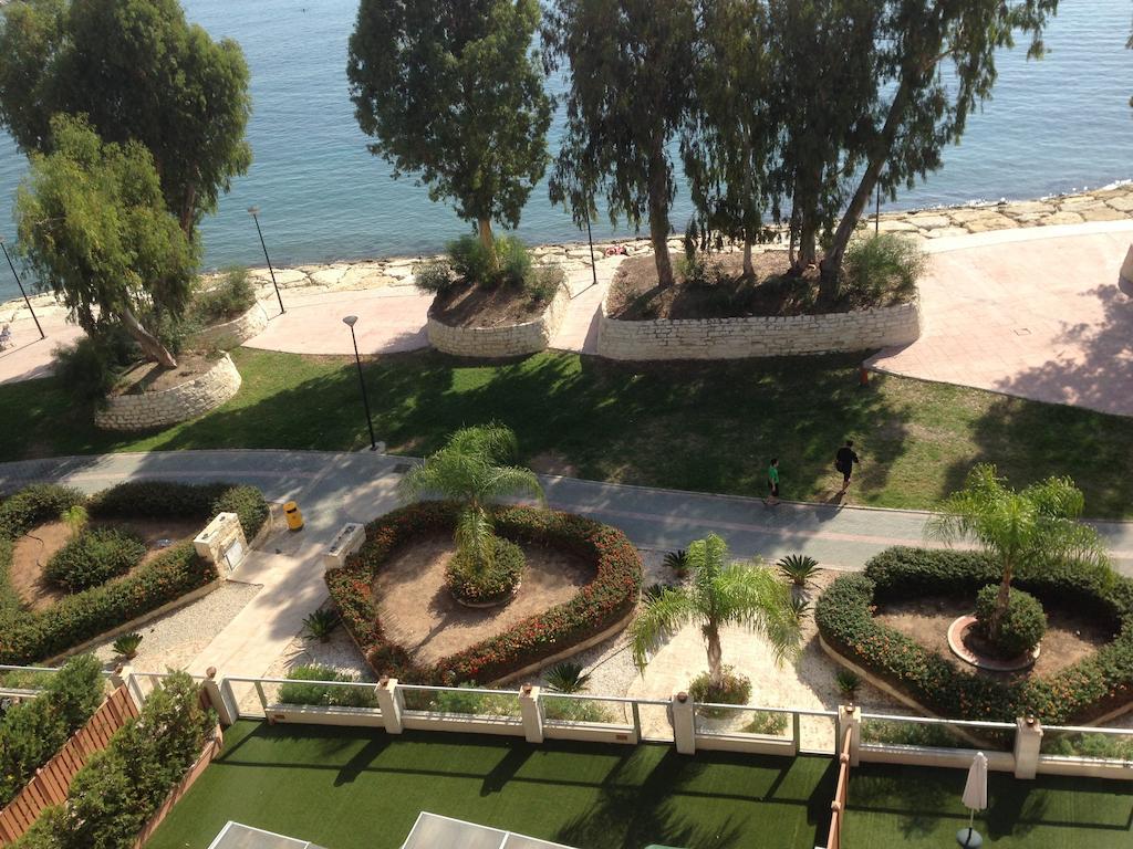 Darlex Apartments Galatex Beach Center Limassol Exterior foto