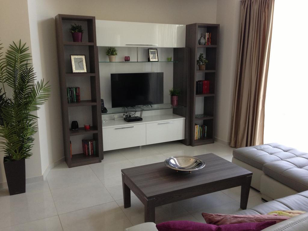Darlex Apartments Galatex Beach Center Limassol Quarto foto